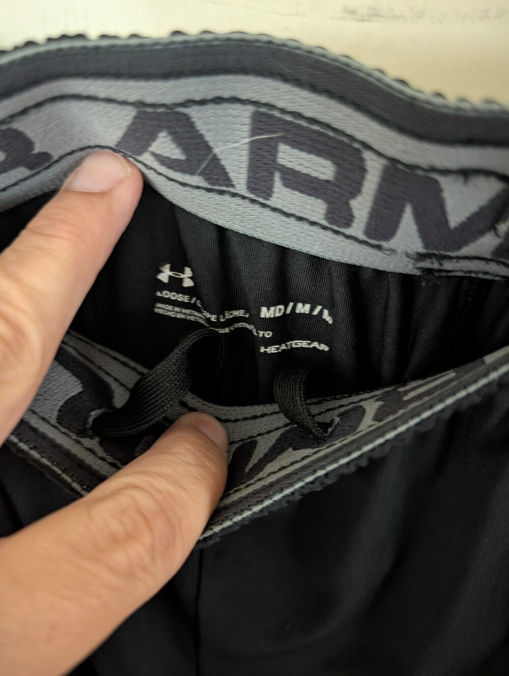 Set Of 2 Men’s Basketball Shorts - Nike Black & Blue Dri-Fit Under Armour Black - Picture 9 of 10